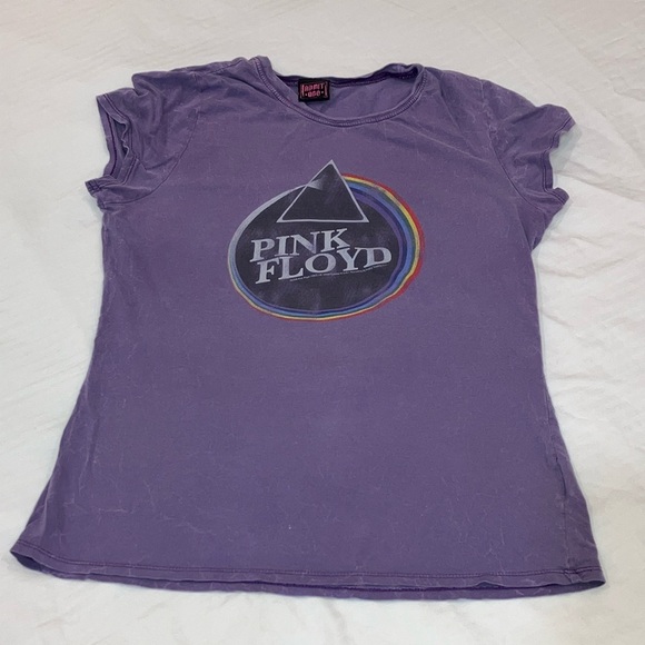 Pink Floyd dark Lavender Tee women’s size medium - 100% cotton - with FLAWS - Picture 2 of 15